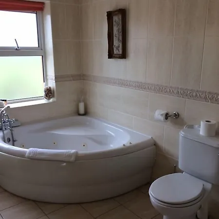 Guest house Cashen Course House