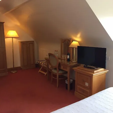 Cashen Course House 4*